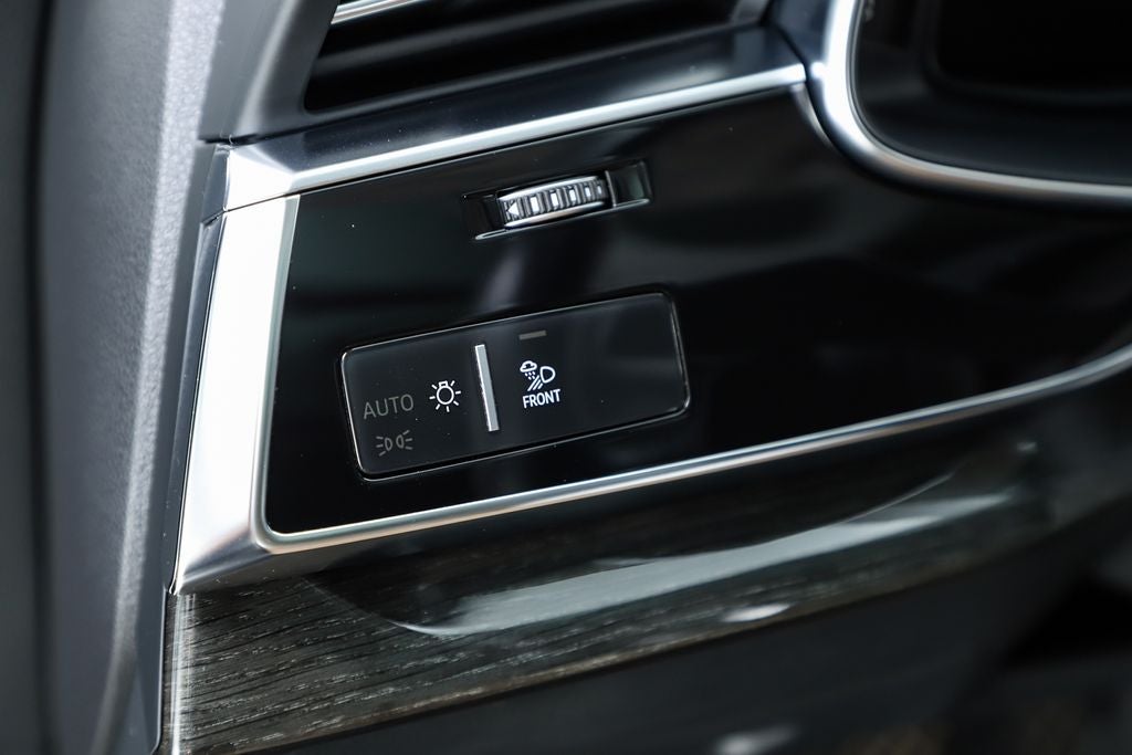 2021 Audi Q7 55 Prestige quattro