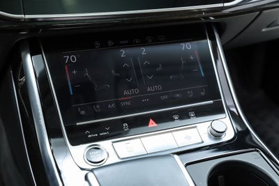 2021 Audi Q7 55 Prestige quattro