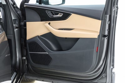 2021 Audi Q7 55 Prestige quattro