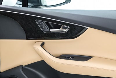 2021 Audi Q7 55 Prestige quattro