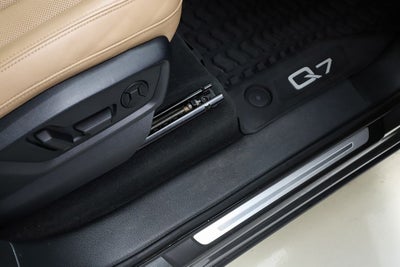2021 Audi Q7 55 Prestige quattro