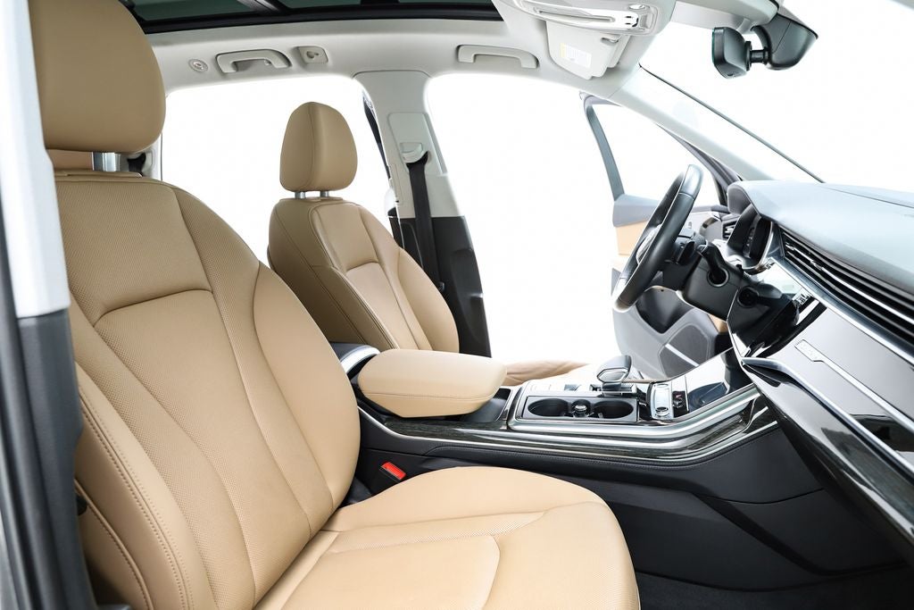 2021 Audi Q7 55 Prestige quattro