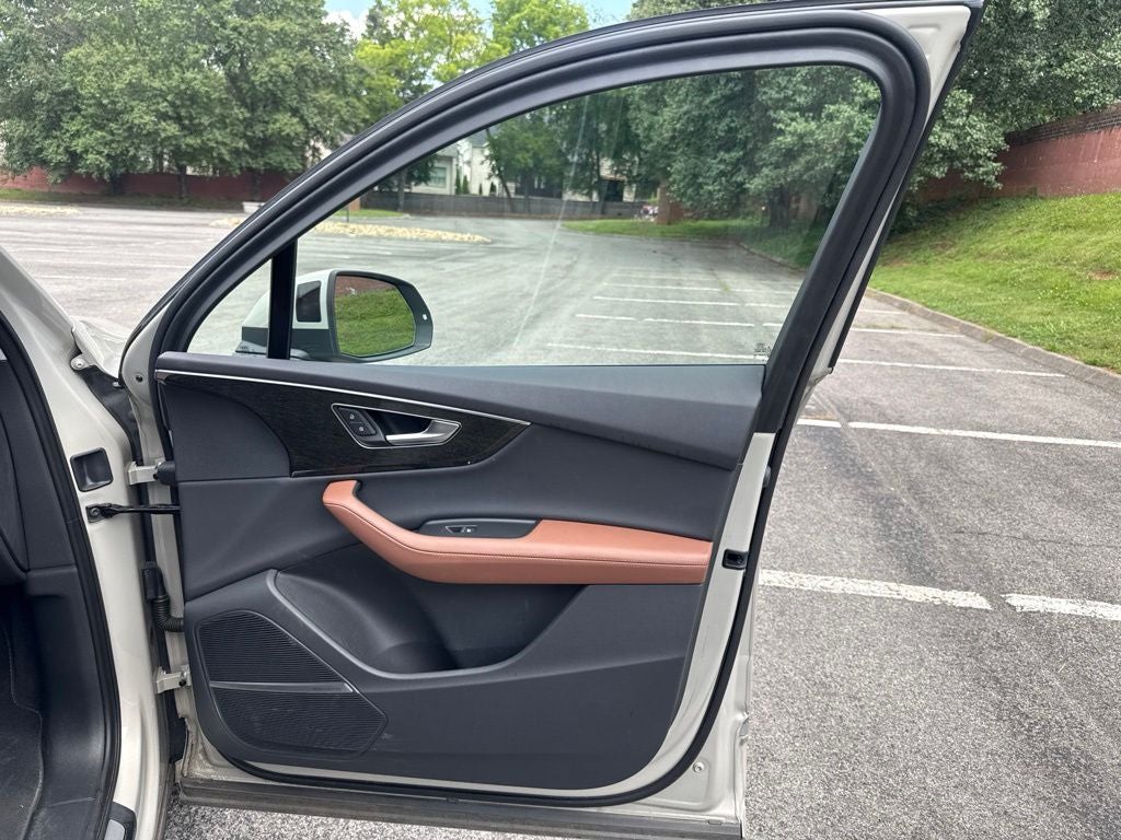 2023 Audi Q7 55 Prestige quattro