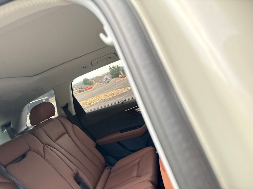 2023 Audi Q7 55 Prestige quattro