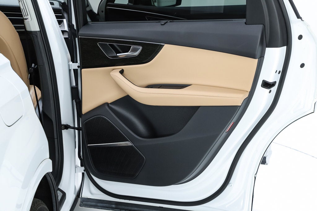 2023 Audi Q7 55 Prestige quattro