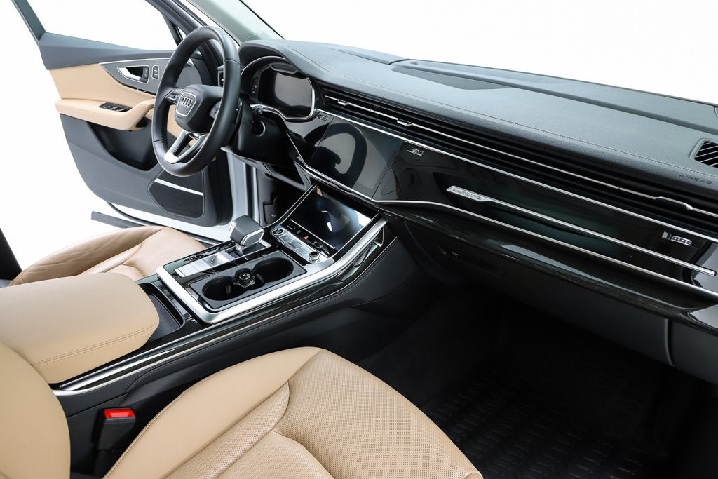 2023 Audi Q7 55 Prestige quattro