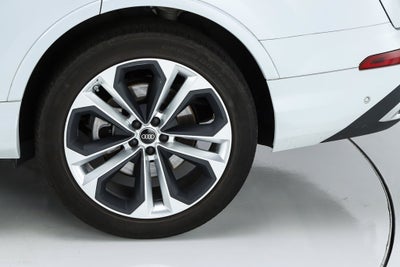 2023 Audi Q7 55 Prestige quattro
