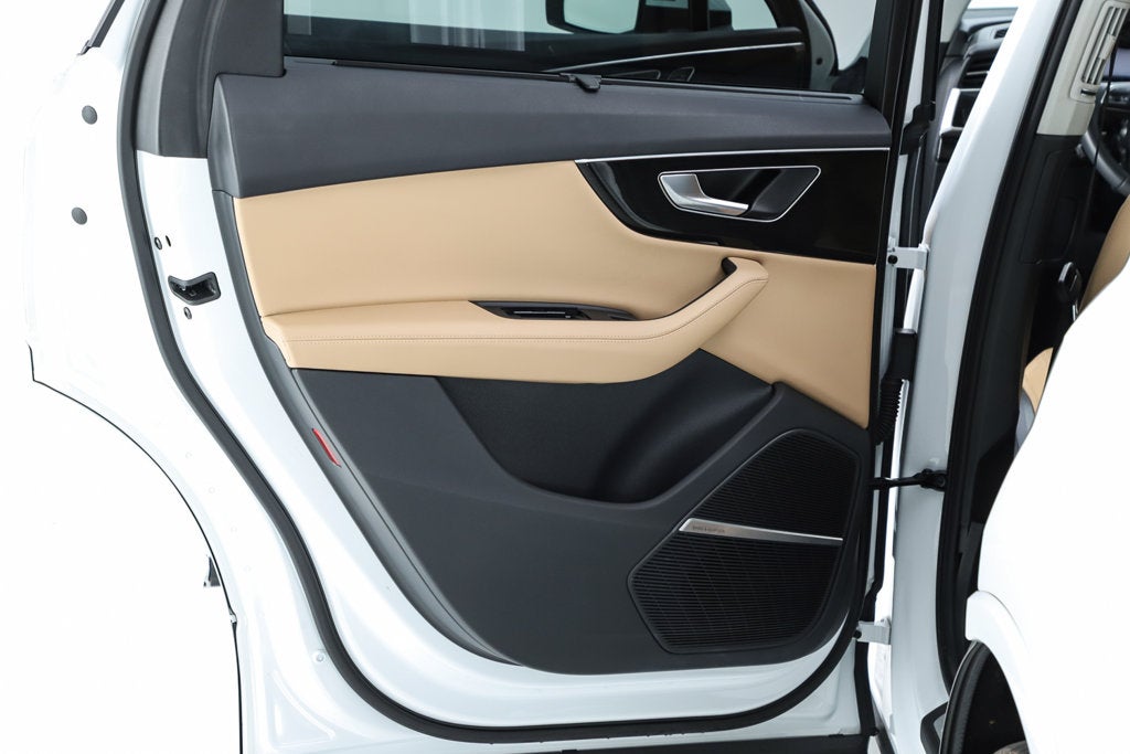 2023 Audi Q7 55 Prestige quattro