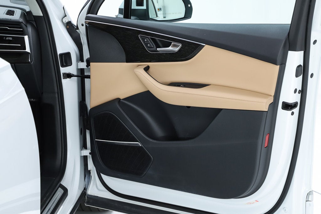 2023 Audi Q7 55 Prestige quattro