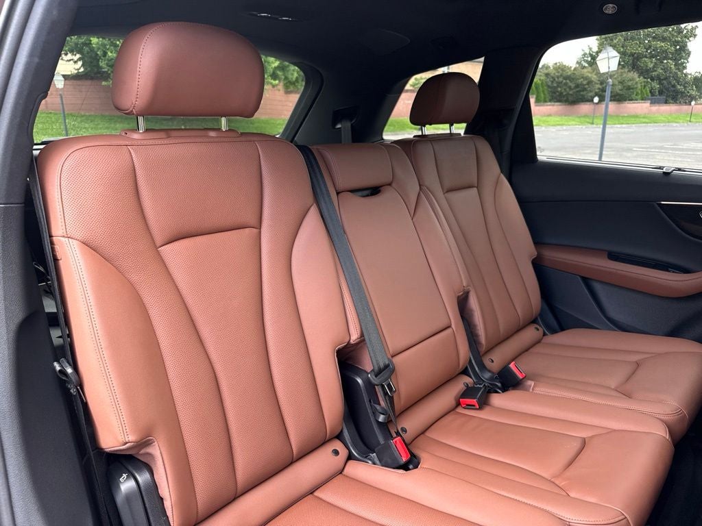 2023 Audi Q7 55 Prestige quattro