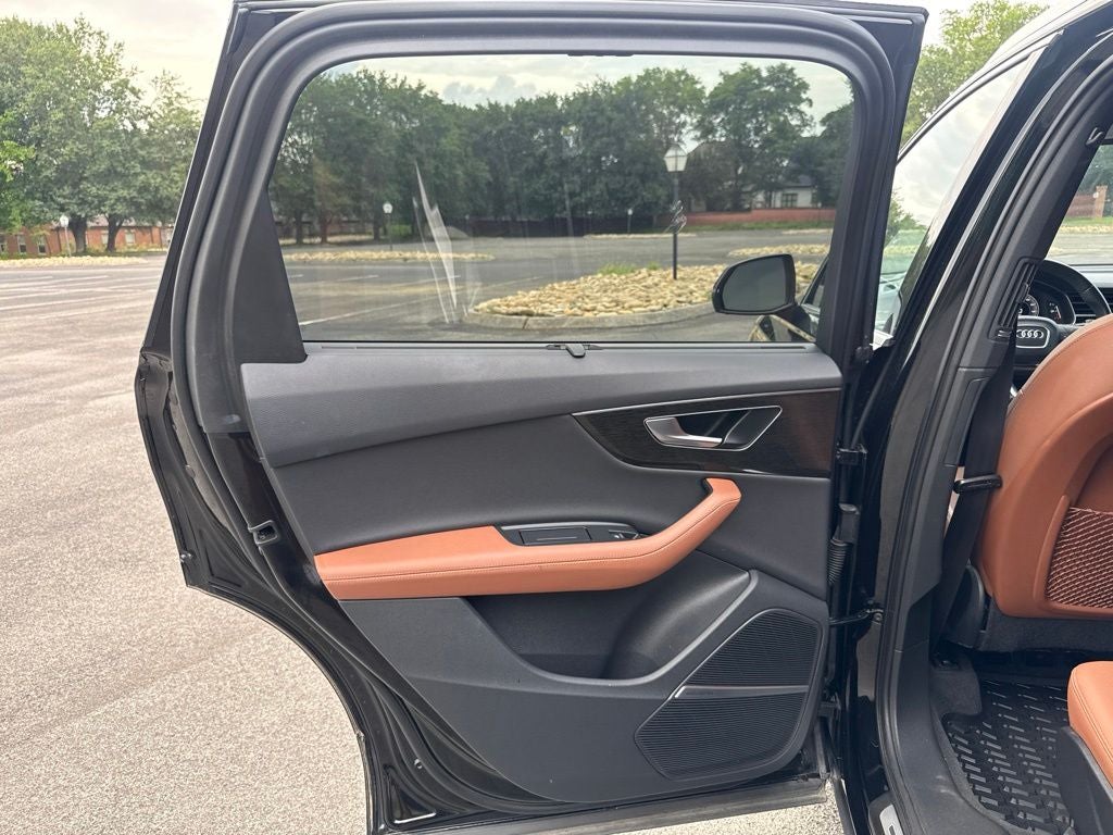 2023 Audi Q7 55 Prestige quattro