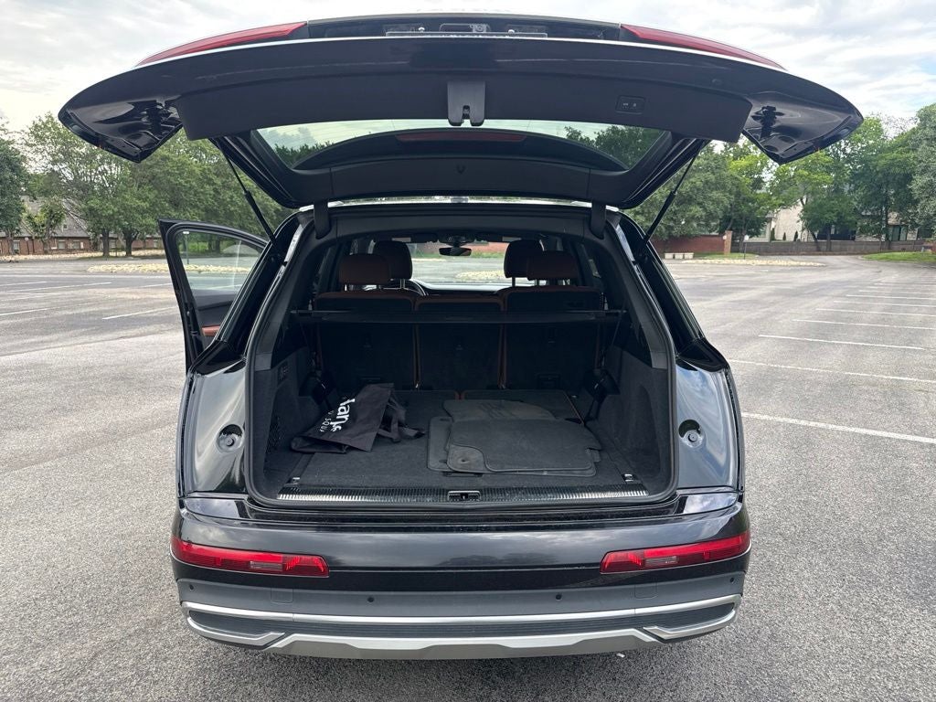 2023 Audi Q7 55 Prestige quattro