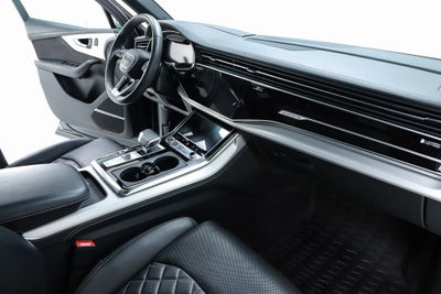 2024 Audi Q7 55 Prestige quattro