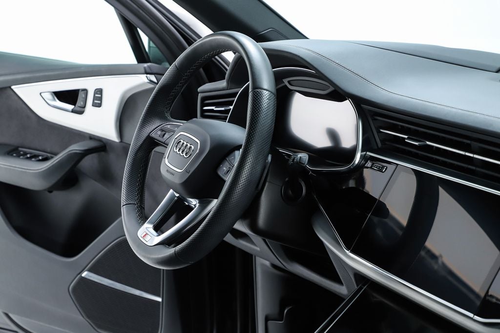 2024 Audi Q7 55 Prestige quattro