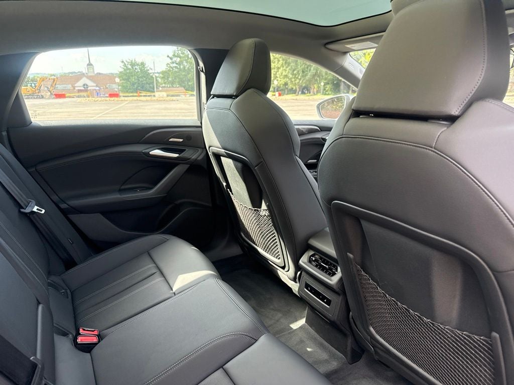 2025 Audi A6 Sportback e-tron Prestige quattro