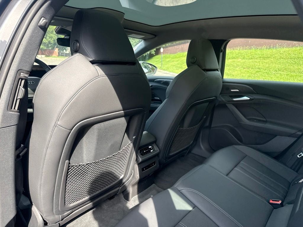 2025 Audi A6 Sportback e-tron Prestige quattro