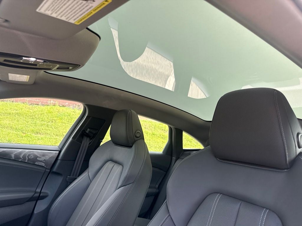 2025 Audi A6 Sportback e-tron Prestige quattro