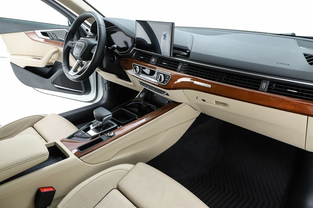 2023 Audi A4 40 Premium Plus quattro