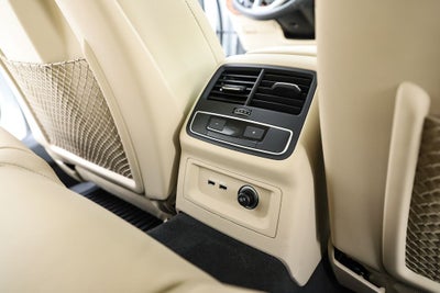 2023 Audi A4 40 Premium Plus quattro
