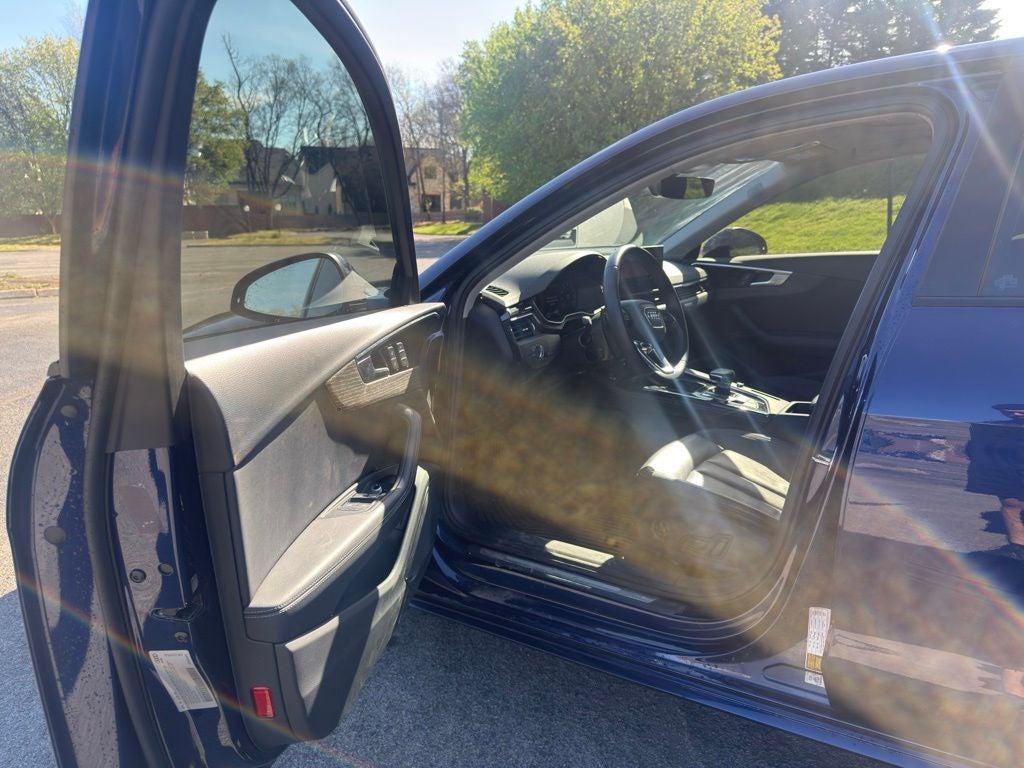 2023 Audi A4 40 Premium Plus quattro