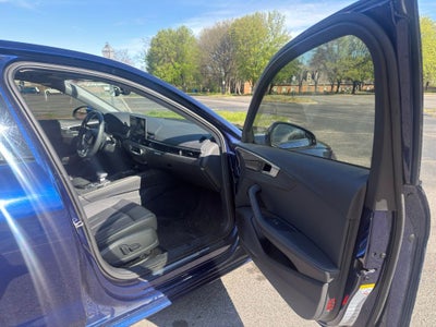 2023 Audi A4 40 Premium Plus quattro