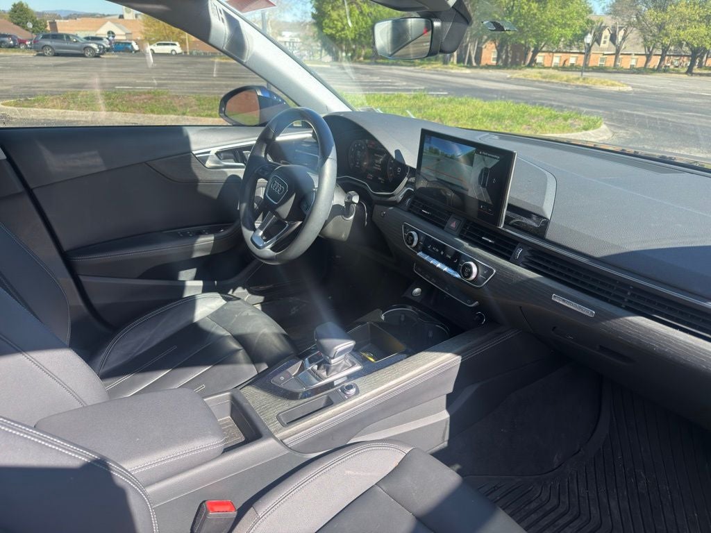 2023 Audi A4 40 Premium Plus quattro