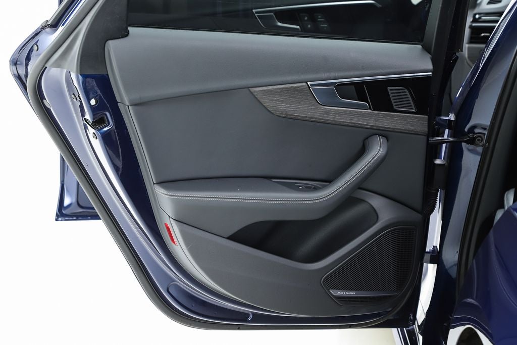 2023 Audi A4 40 Premium Plus quattro