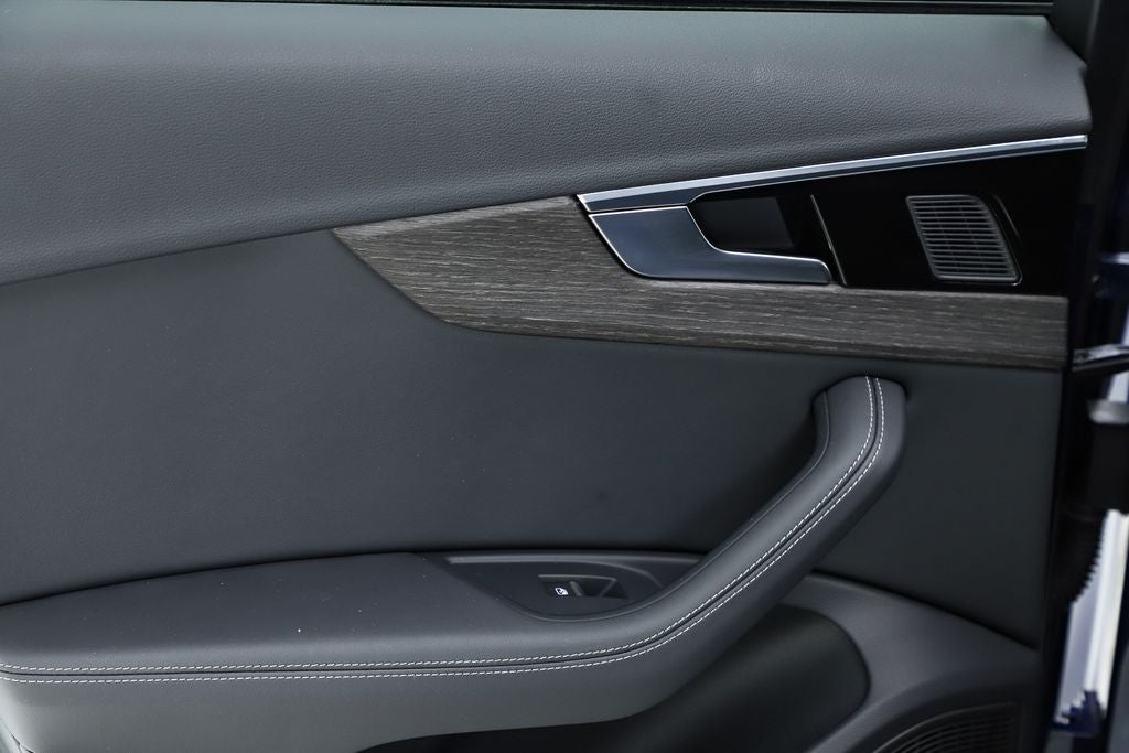2023 Audi A4 40 Premium Plus quattro