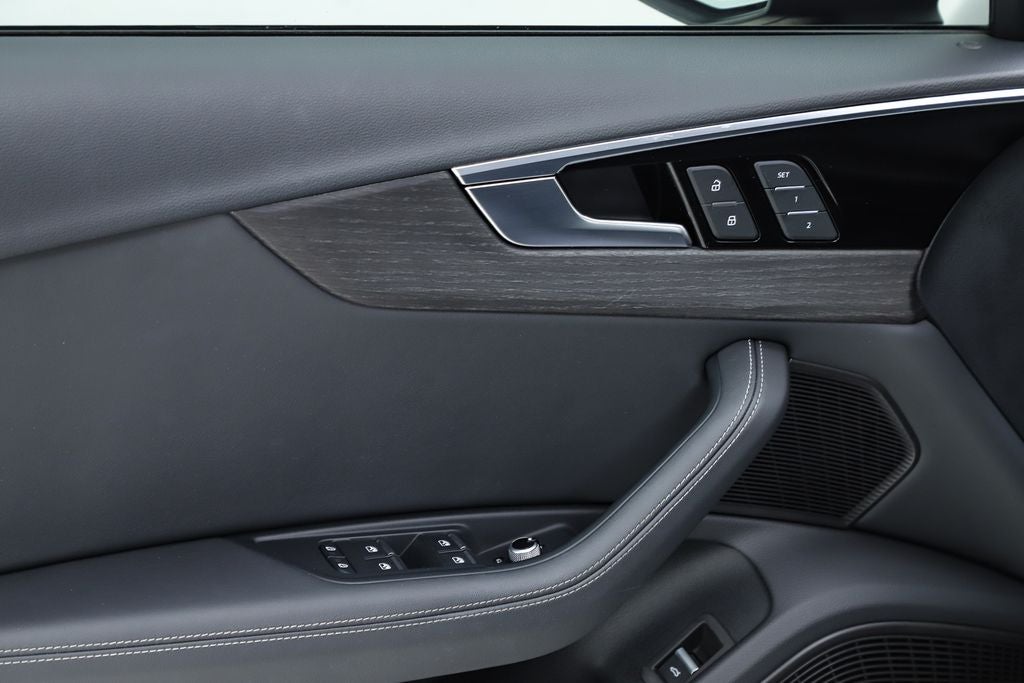 2023 Audi A4 40 Premium Plus quattro