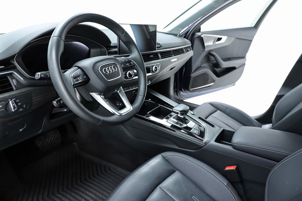 2023 Audi A4 40 Premium Plus quattro