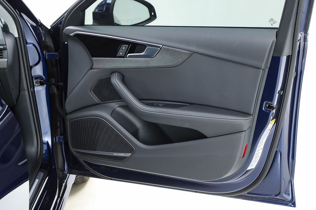 2023 Audi A4 40 Premium Plus quattro