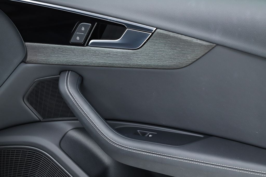 2023 Audi A4 40 Premium Plus quattro