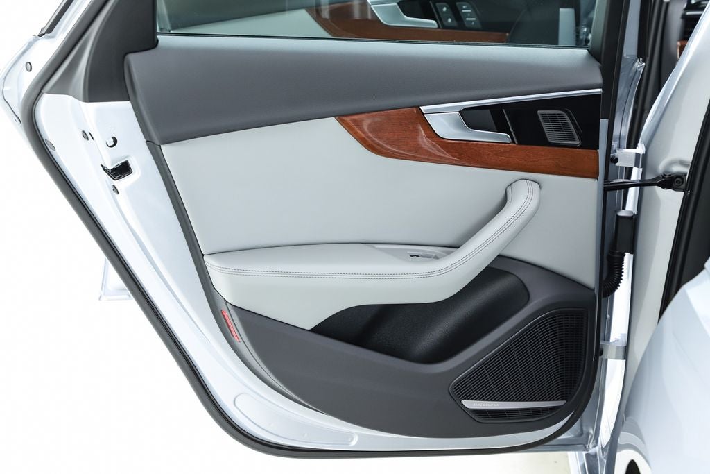 2023 Audi A4 40 Prestige quattro