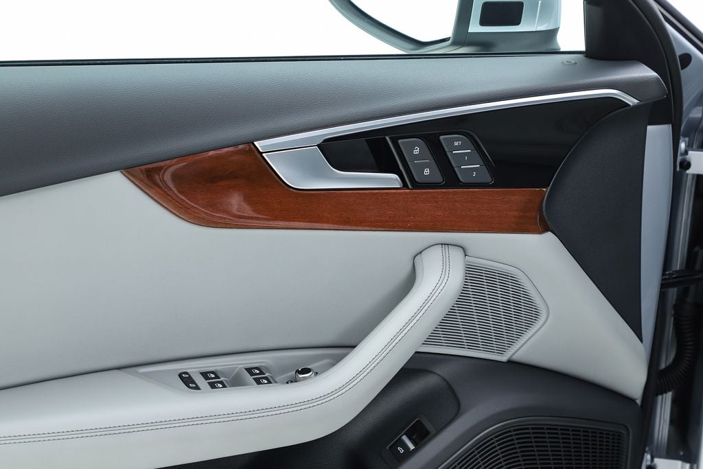2023 Audi A4 40 Prestige quattro
