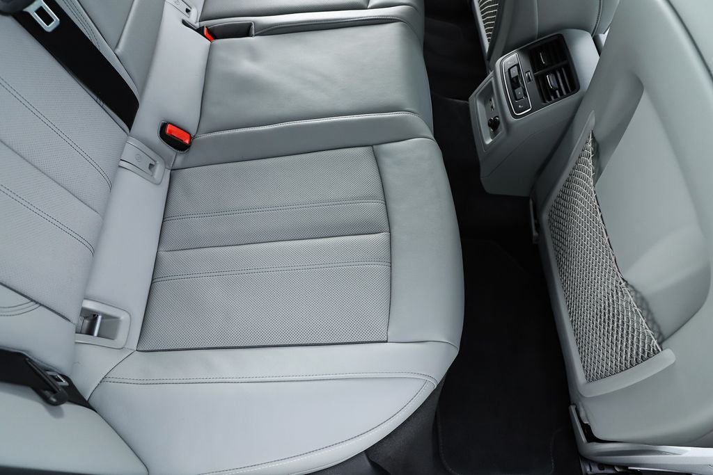 2023 Audi A4 40 Prestige quattro