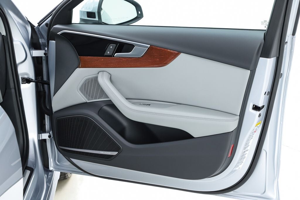 2023 Audi A4 40 Prestige quattro