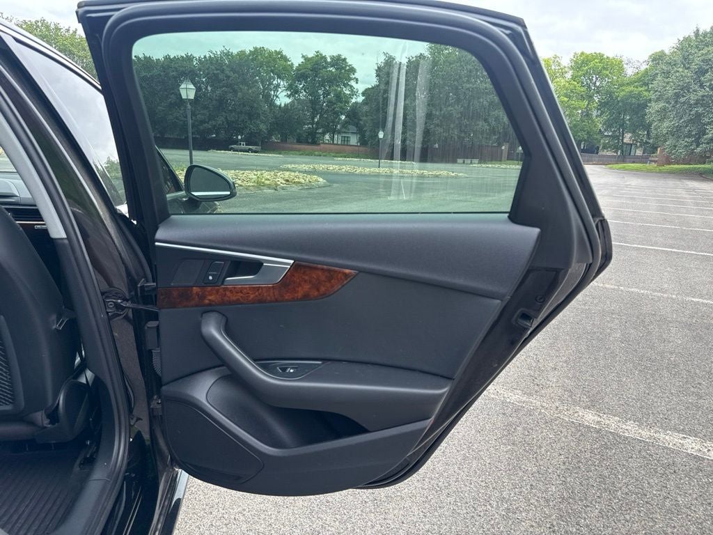 2019 Audi A4 2.0T Premium quattro