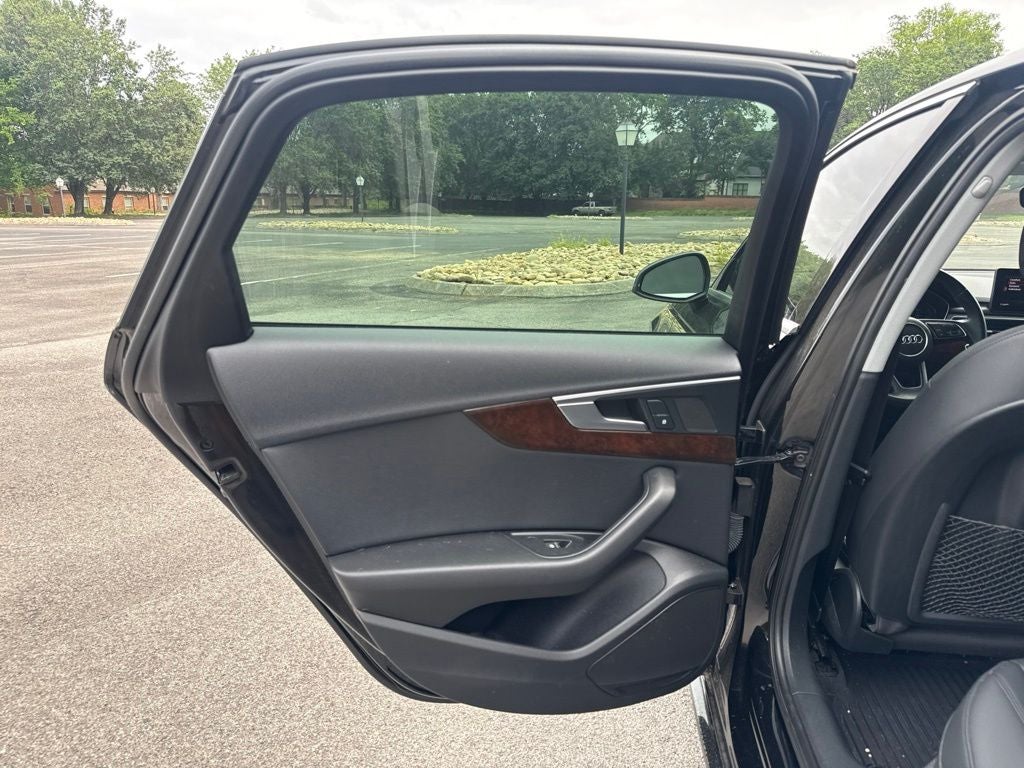 2019 Audi A4 2.0T Premium quattro