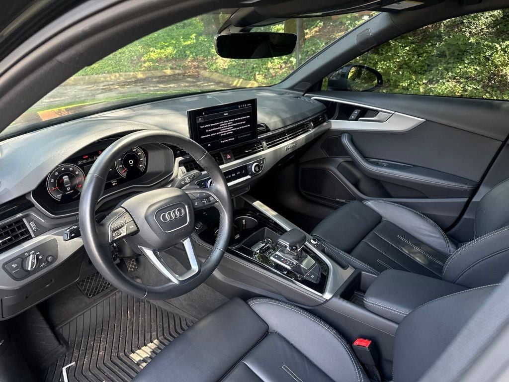 2023 Audi A4 45 S line Premium Plus quattro