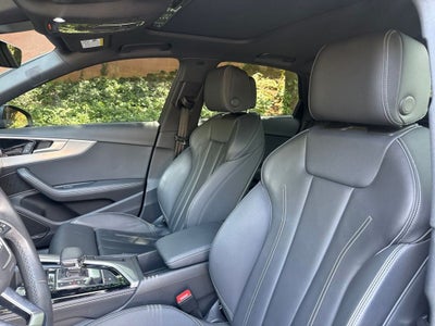 2023 Audi A4 45 S line Premium Plus quattro