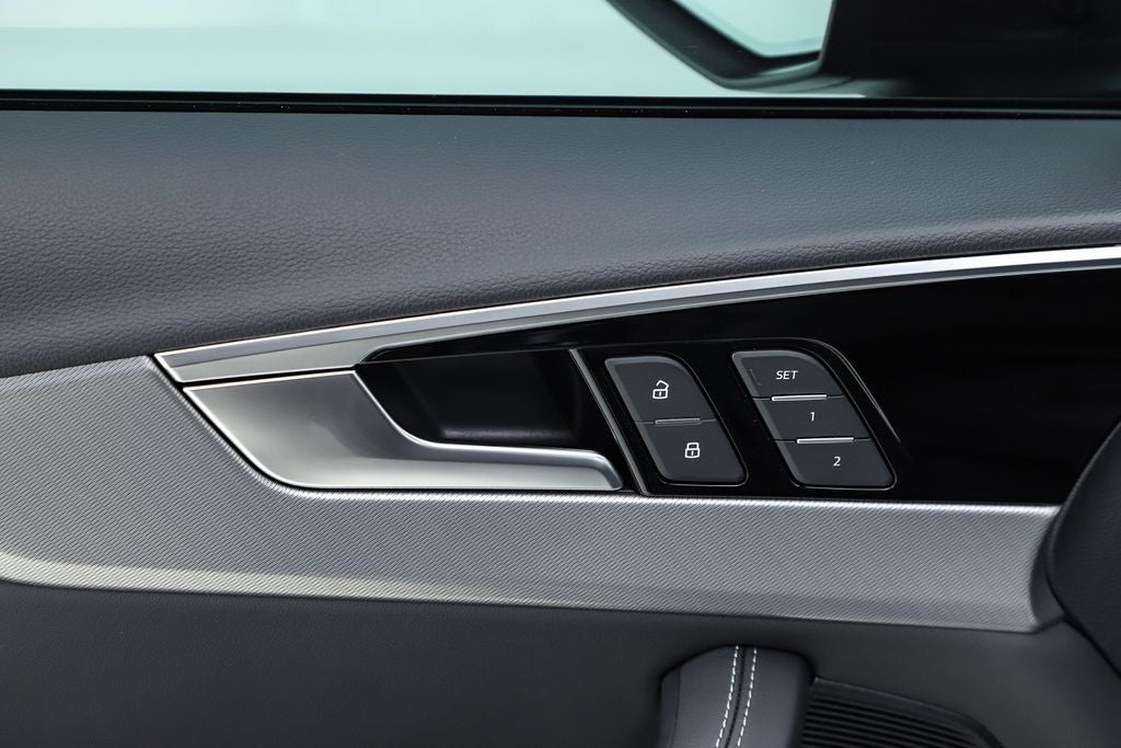 2023 Audi A4 45 S line Premium Plus quattro