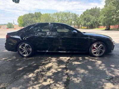 2023 Audi A4 45 S line Premium Plus quattro