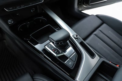 2023 Audi A4 45 S line Premium Plus quattro