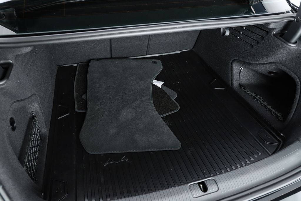 2023 Audi A4 45 S line Premium Plus quattro
