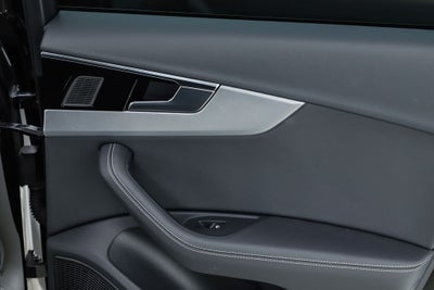 2023 Audi A4 45 S line Premium Plus quattro