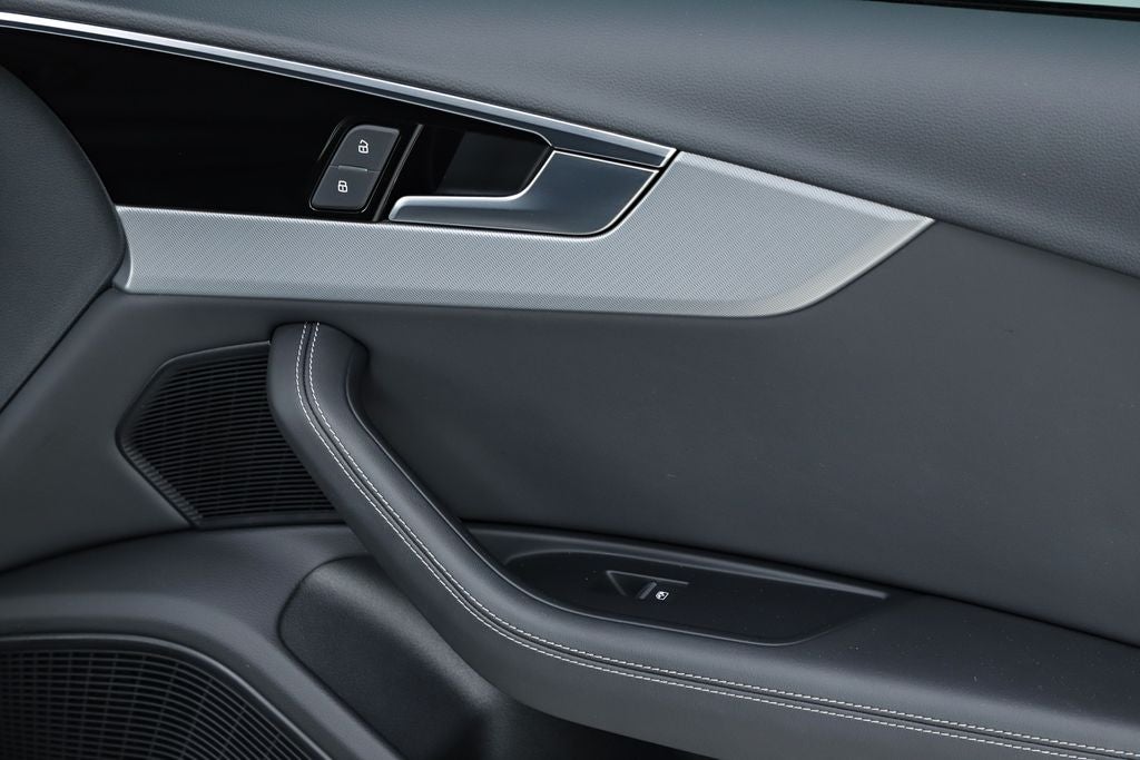 2023 Audi A4 45 S line Premium Plus quattro