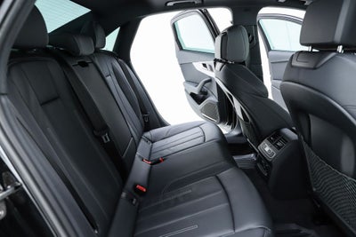2023 Audi A4 45 S line Premium Plus quattro
