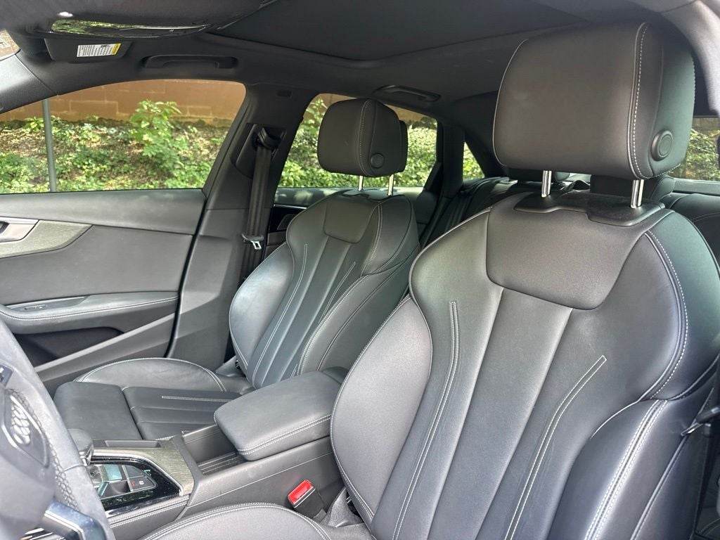 2023 Audi A4 45 S line Premium Plus quattro