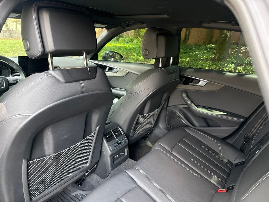 2023 Audi A4 45 S line Premium Plus quattro