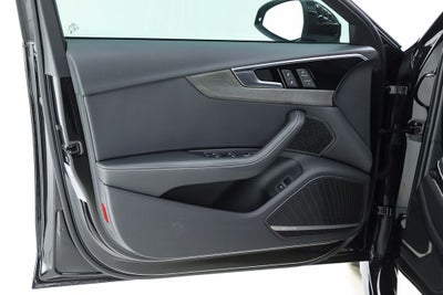 2023 Audi A4 45 S line Premium Plus quattro